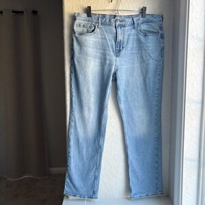 Old Navy Mens 38x32 Straight Leg Jeans Light Wash Blue Stretch Built-In Flex